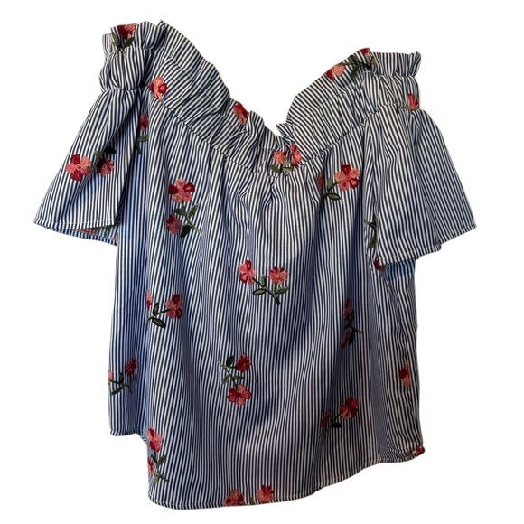 Active USA Blue and Red Flutter Sleeve Smocked Blouse - Picture 2 of 3